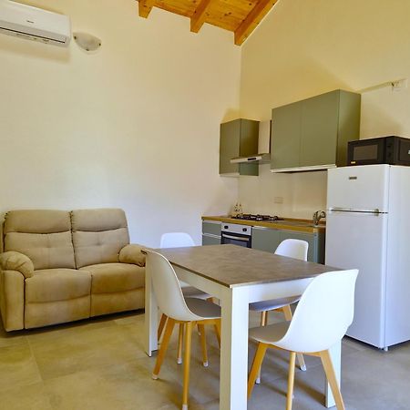 אורוסיי Dommos - Arcada Apartments מראה חיצוני תמונה